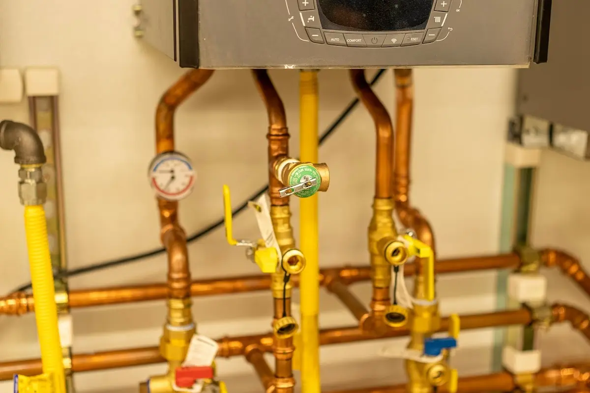 Licensed technician providing Pipe Repair for a homeowner in Wytheville